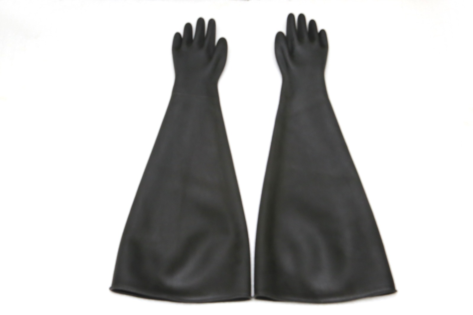 Zero Cabinet Gloves Supplier and Dealer in Dubai UAE